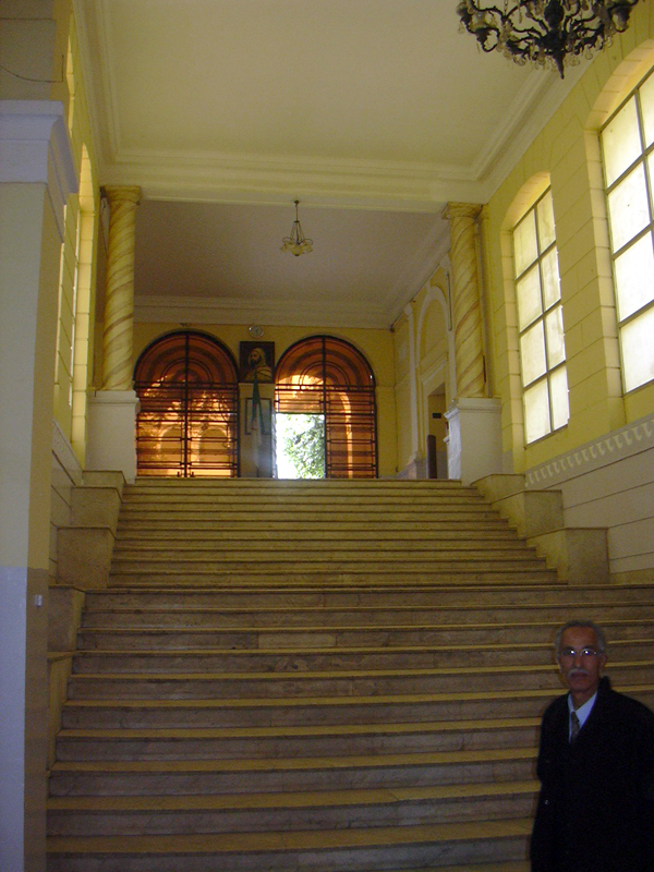 photos/2004 Alger/0393 Lycee Bugeaud Grand escalier.jpg